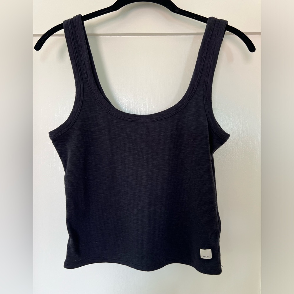 Vuori scoop neck tank